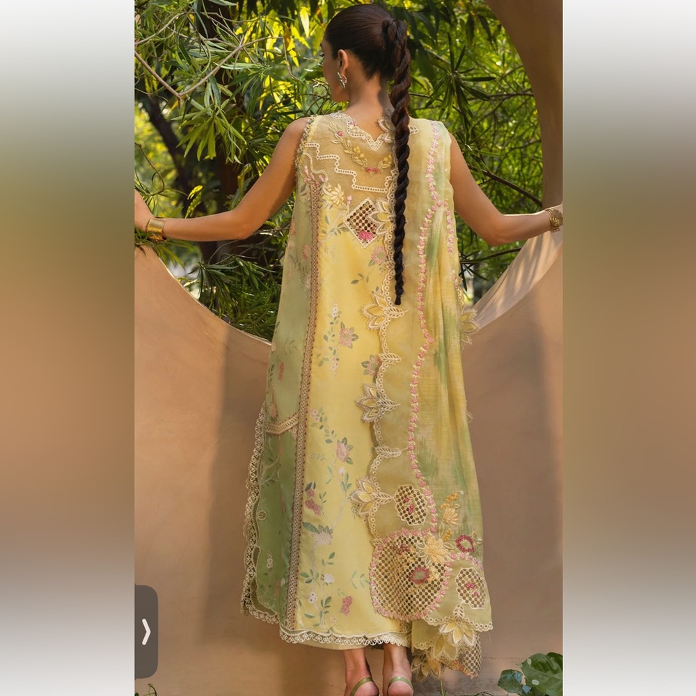 Floral Embroidered Long Sleeve Women’s Dress in Soft Yellow-Green - Picture 2 of 16